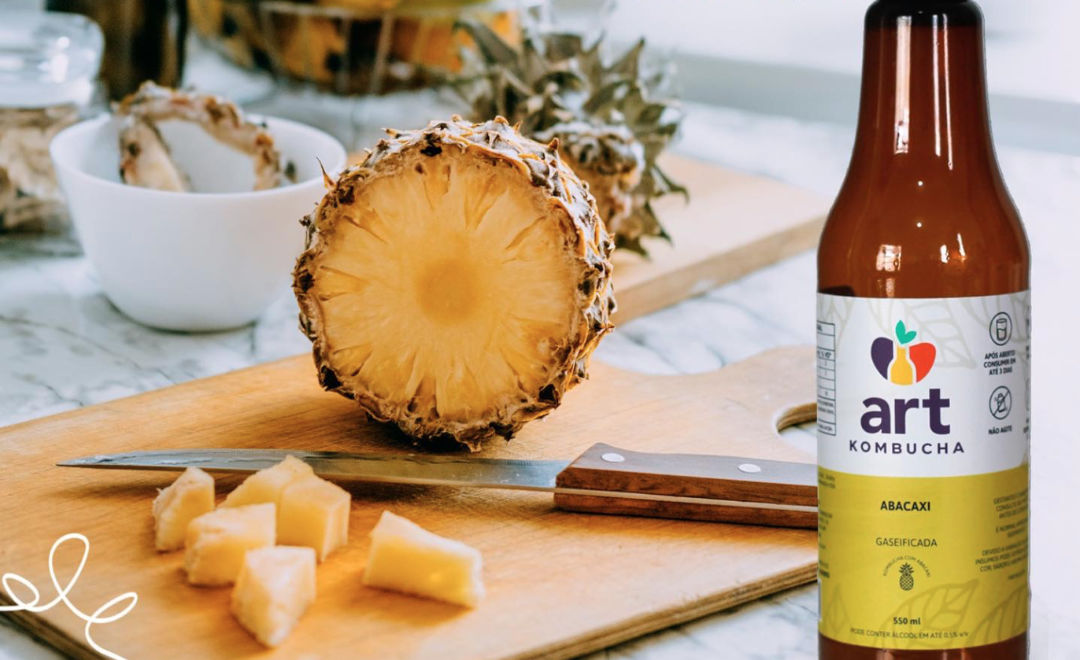 Slide 01 - Art Kombucha Abacaxi